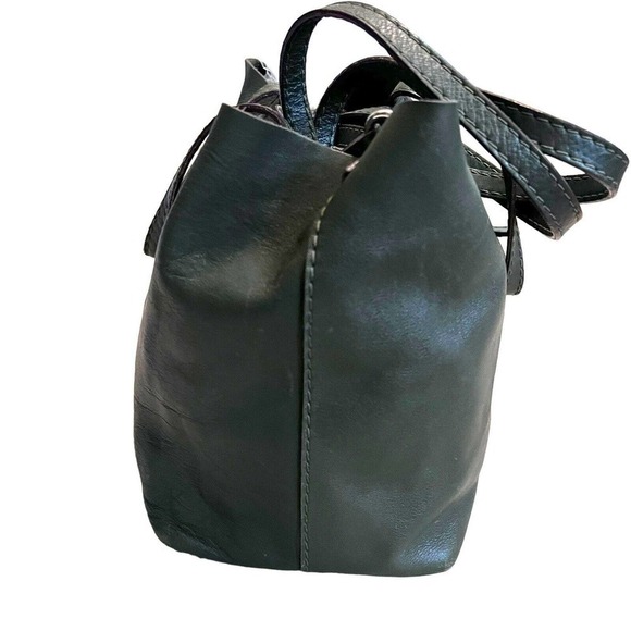 GLORIA ORTIZ GREEN LEATHER CONVERTIBLE SHOULDER HAND BAG LARGE SIZE - Picture 4 of 15